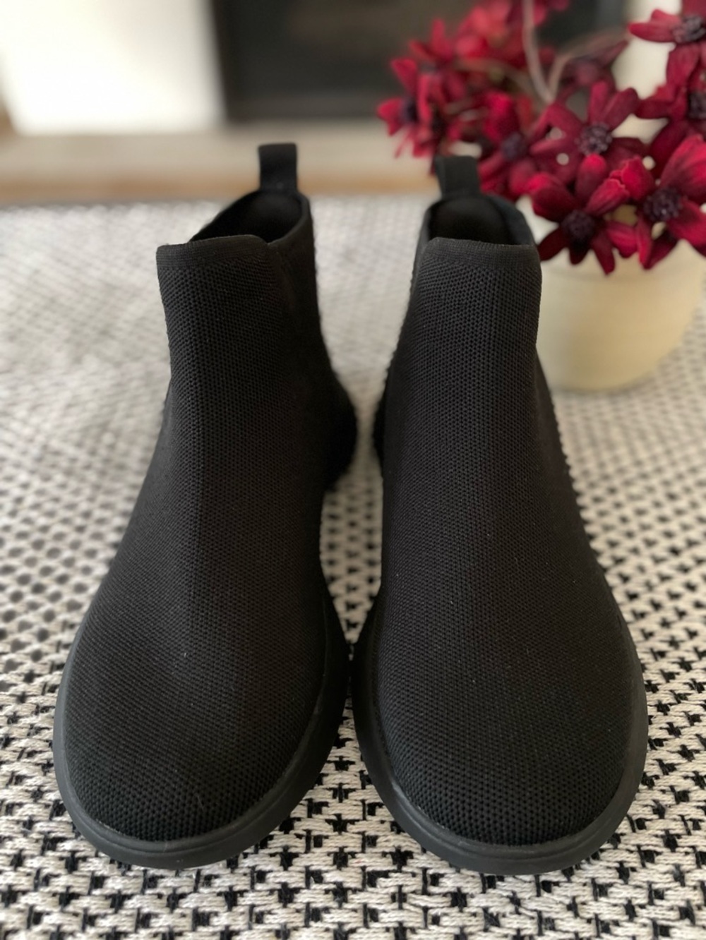 Vivaia Urban Boots Black Womens 10.5 (42) Water Repellent Travel - Picture 7 of 8